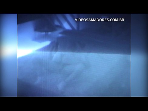 ❤️ Kinukunan ng asawang lalaki ang kanyang asawang kapitbahay at nalaman na siya ay isang cuckold ❤ Sex video sa amin ﹏